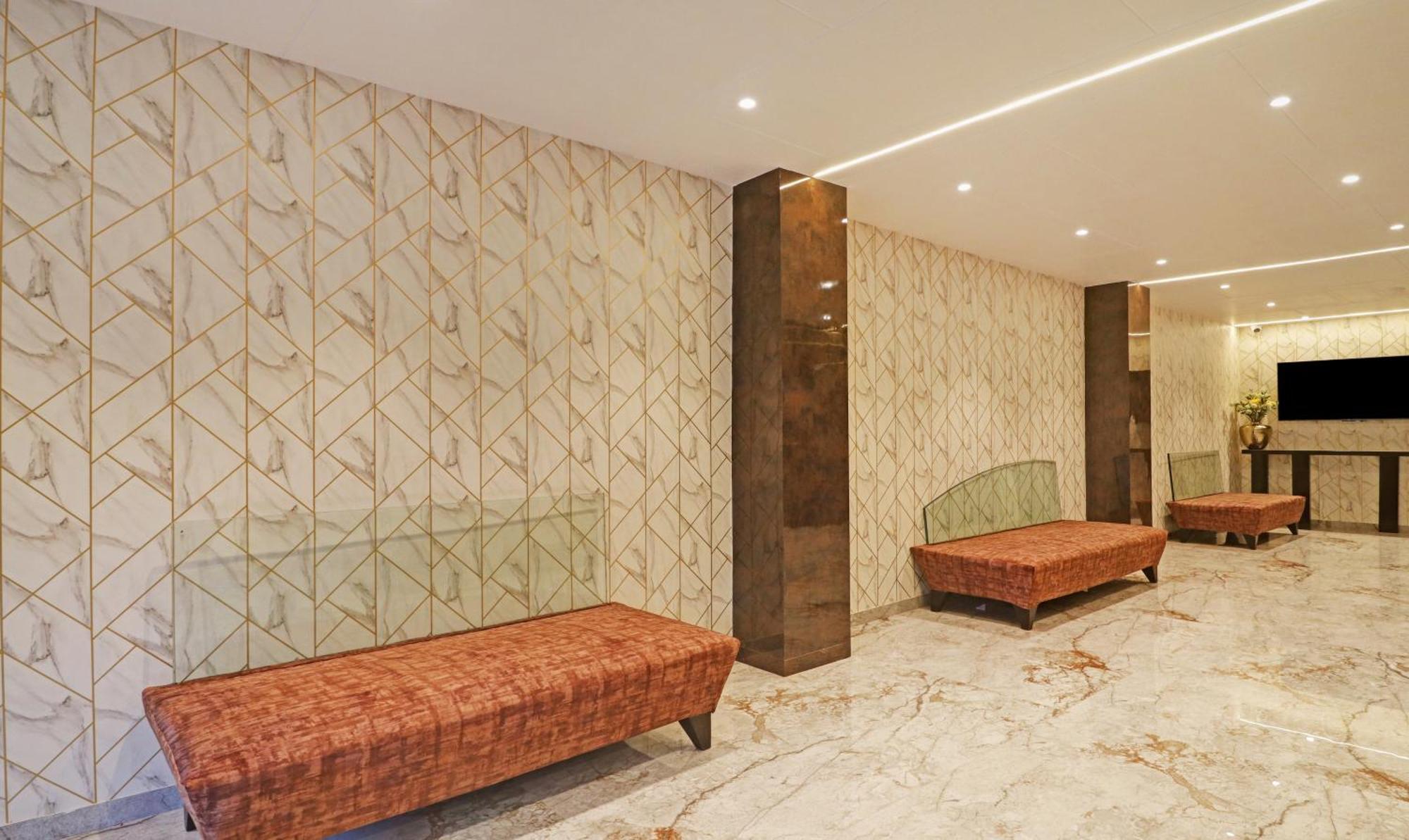 Treebo Premium Seven Lake View Hajdarábád Exteriér fotografie